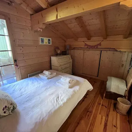 Chalet Mountain With Panoramic Views Sleeps 9