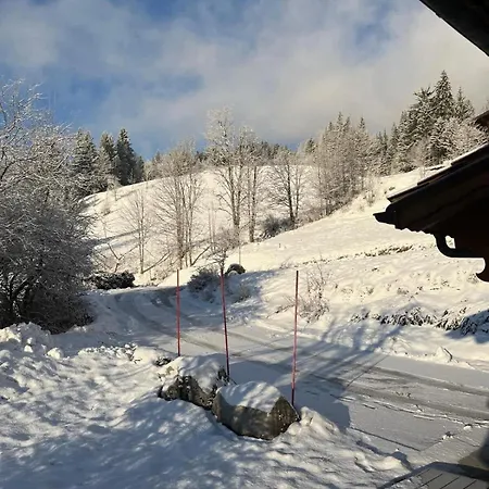 Chalet Mountain With Panoramic Views Sleeps 9